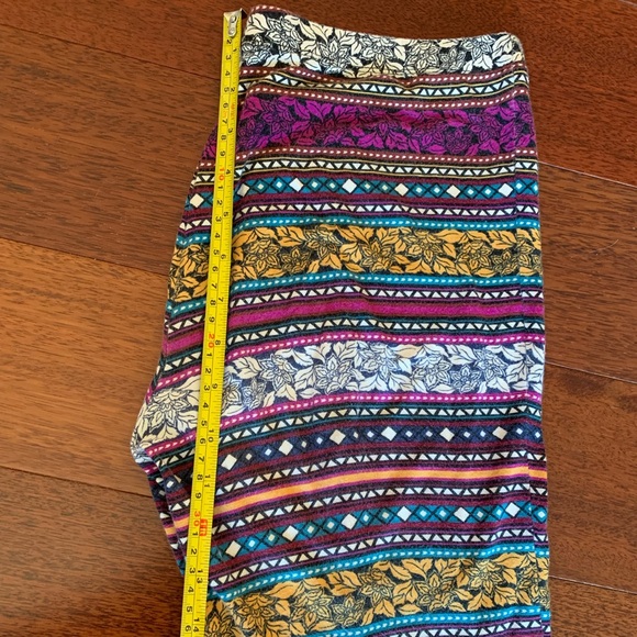 Flare Leggings (Extremely Soft), Size Small - Picture 7 of 13